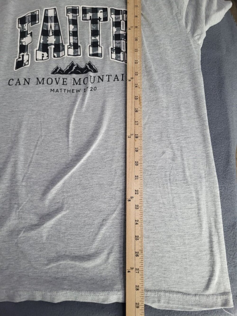 Love in Faith Women's L Gray V Neck Shirt Matthew 17:20 Faith can move mountains - Picture 5 of 6